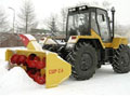 Трактор со снегоочистителем СШР-2,6